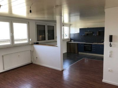 Helle 3-Zimmer Wohnung in Selters (Westerwald)