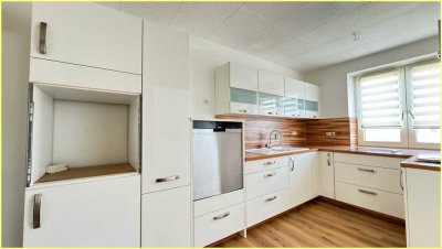 großzügige 3-4 Zimmer Wohnung in Fürth Hardhöhe