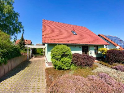 PLATZ FÜR GROß UND KLEIN! Charmantes Familiendomizil in ruhiger Lage