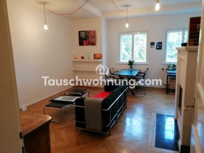 Tauschwohnung: 3 Zimmer Altbauwohnung mit 2 Bädern und Kamin