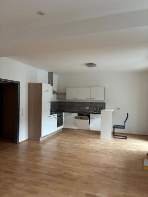 Ruhige 3-Zimmer Wohnung mit Balkon und Garage in Tamsweg