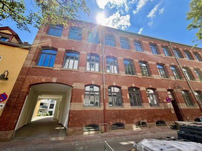 Erstbezug: Helle Loft-Wohnung in Nürnberger Szeneviertel