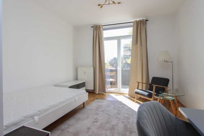 Teilmöbliertes 1-Zimmer-Apartment in Schwabing!