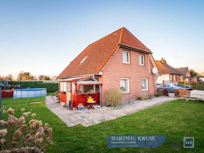 vermietetes Einfamilienhaus mit Wintergarten und Garage