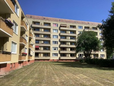 Großzügige 1-Zimmer-Wohnung mit Balkon