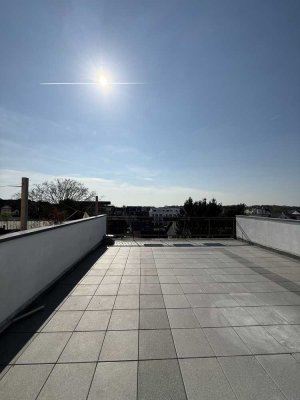 Außergewöhnliche DG- Wohnung mit 62 m² Panorama-Dachterrasse in Bestlage von Solingen-Ohligs