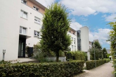 Helle 3-Zimmer-Wohnung mit zwei Balkonen, barrierefreiem Zugang und eigenem Tiefgaragenstellplatz