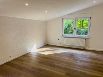 Modernisiertes Reihenendhaus mit Garage und vielseitig nutzbarem Souterrain in Köln-Höhenhaus