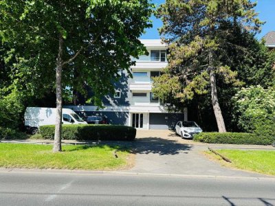 Hochwertig sanierte 3-Zimmer-Wohnung mit Designerküche, Fußbodenheizung & Balkon in D-Mörsenbroich