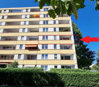 2-Zi-Wohnung, Küche, Wannenbad, Loggia  142.000 EUR
