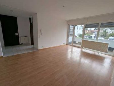 *** Gut aufgeteilte 3 ZKB-Wohnung mit Balkon ***