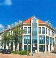 Großzügige Familienwohnung am Marktplatz/Rathaus mit Klima, Aufzug & TG,-Stellplatz