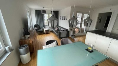 Helle 2-Zimmer Wohnung mit Balkon im 2. OG in Berg am Laim