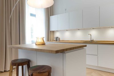 Spacious 4-Room apartment in premium location. two Bathrooms two balconies