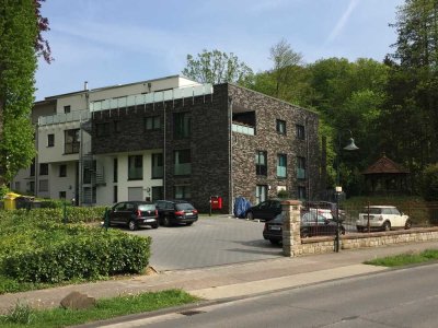 Neuwertige 3-Zimmer Wohnung mit EBK und Balkon in Rösrath-Hoffnungsthal