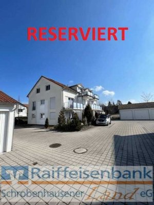 RESERVIERT: Freie 2-Zimmer-Balkongeschosswohnung, Garage, Stellpl., EBK, neuwertig