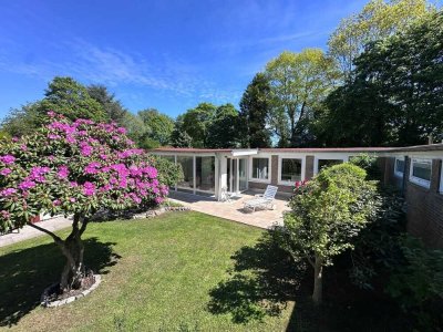 Zeitgemäßer 4 Zimmer - Bungalow
mit Wintergarten für
ebenerdiges & ruhiges Wohnen