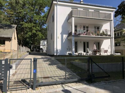 Neubau: Schöne, ruhige 3-Zimmer-Wohnung in Glienicke