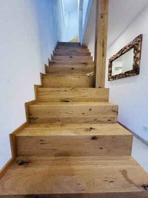 Wertvolle Gelegenheit - Haus mit Erweiterungsmöglichkeiten in Top - Lage