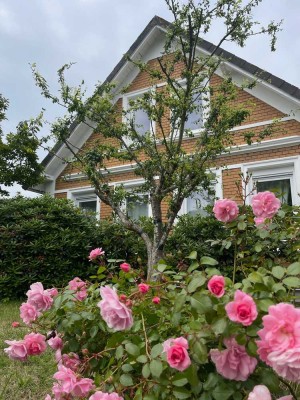 Ruhiges, renoviertes Einfamilienhaus in Cuxhaven-Stickenbüttel
