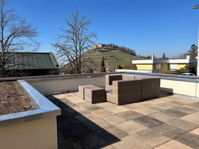 Großzügige Terrassenhaus Wohnung in ruhiger Aussichtslage