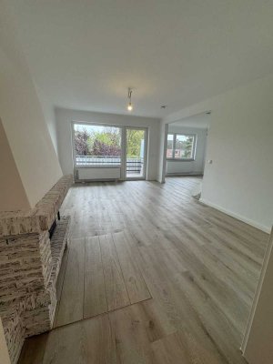 4,5 Zimmer Maisonette Wohnung 140 qm Erstbezug n. Sanierung in 25462 Rellingen