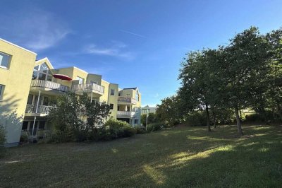 Helle 2-Zimmer- ETW mit EBK, 2x Pkw-Stellplatz in Cortendorf - PROVISIONSFREI -