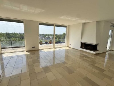 Penthouse über den Dächern von Krefeld - mit 360°-Panoramaterrasse