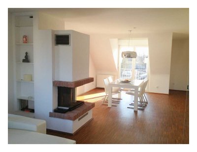 Charmante 3-Zimmer Wohnung mit Kamin und offenem Wohn-Essbereich