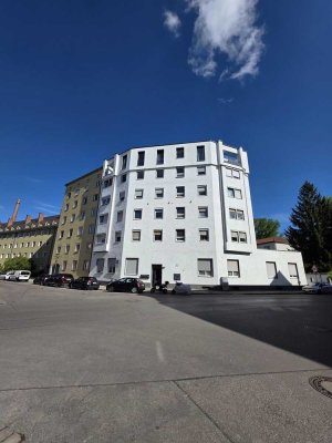 Attraktive WG-geeignete Kapitalanlage in modernisiertem Mehrfamilienhaus