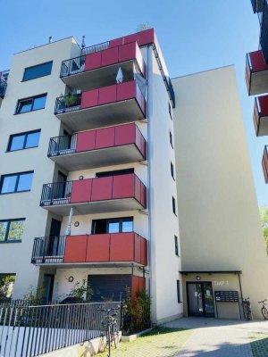 Helle 2-Zimmer-Wohnung mit Wohlfühl-Terrasse ab 01.12.25 frei