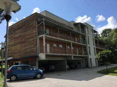 Neubau - 3 Zimmer Wohnung mit Tiefgaragenplatz in ruhiger Lage