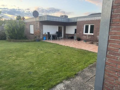 Ebenerdig wohnen mit Komfort - gepfl. Bungalow zur Miete in Goch