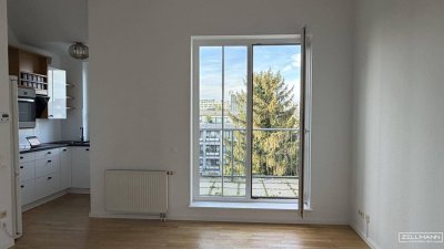 Dachgeschossperle - 3 Zimmer mit Terrasse und Garagenplatz in Ruhelage | ZELLMANN IMMOBILIEN