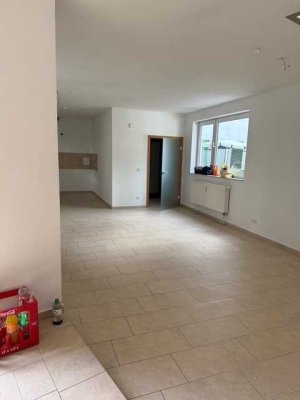 Geräumige 3 Zimmer Wohnung mit Gartennutzung direkt in Witten City