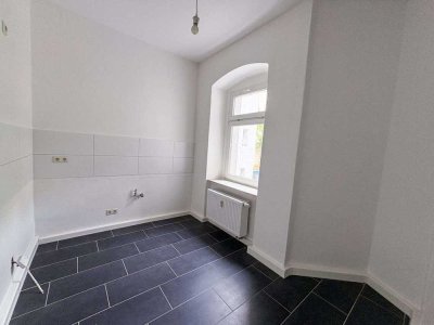schöne helle 2 Raum Etagenwohnung in Citynahe