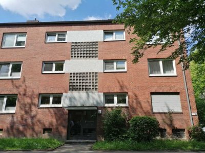 Komplett modernisierte 3,5-Zimmer Wohnung mit Balkon in Essen-Huttrop