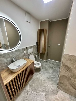 Charmante, barrierefreie 2-Zimmer-Wohnung im Herzen von Leverkusen mit Tiefgaragenstellplatz!