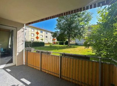 Geschmackvolle 2-Zimmer-Wohnung mit Einbauküche in Esslingen Zollberg