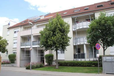 Schöne 3 ZKB Dachgeschosswohnung in Ruchheim zu verkaufen