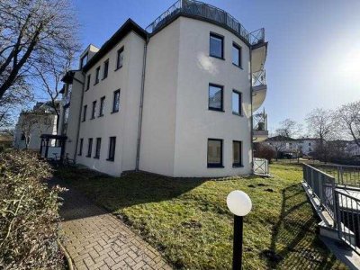 Komplett sanierte und modernisierte Wohnung in naturnaher Lage!