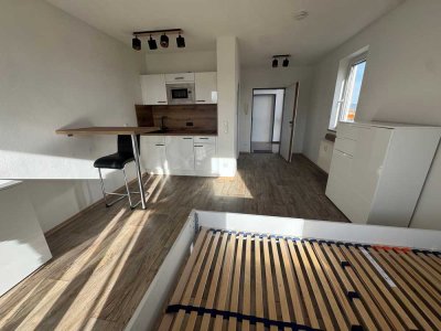 Gepflegtes 1 Zimmer Apartment mit Balkon-- Neuer EBK komplett möbliert ** Top **