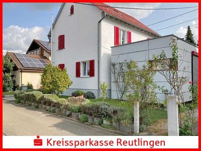 Charmant und modernisiert: Einfamilienhaus in Neuhausen