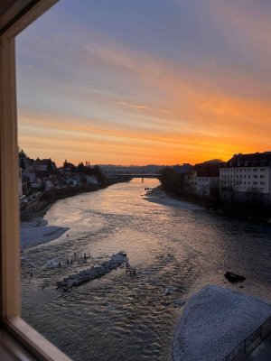 Charmante 4-Zimmer-Altbauwohnung für Studierende – vollmöbliert, 100m zur FH, 91m² mit Traum-Aussicht - 550€ inkl. BK je Zimmer