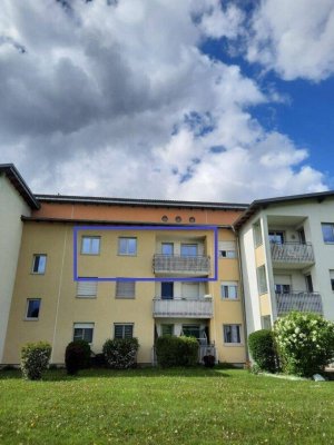 Top ausgestattete 3-Zimmer Wohnung mit Loggia und Tiefgaragenabstellplatz