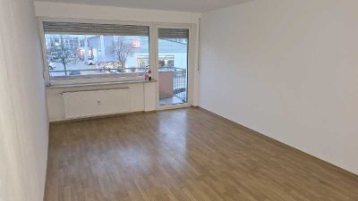 2 Zimmer-Wohnung mit Balkon