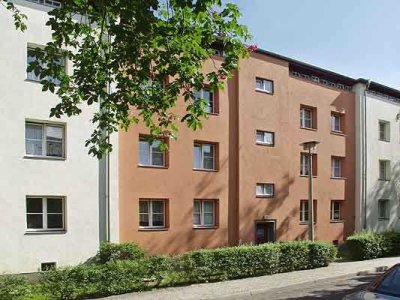 *Hier wird gerade saniert*3-Raum Wohnung in Cracau*