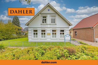 Denkmalgeschütztes teilrestauriertes Stadthaus unweit des Elbdeichs