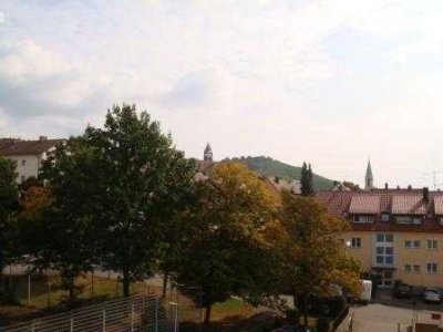 Ruhige und helle 1-Zimmer Whg. in S-Untertürkheim, Balkon, S-Bahn