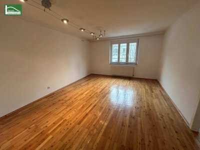 Gutes Preis-Leistungsverhältnis! Gebrauchte Neubau-Wohnung mit perfektem Grundriss in Top Lage! Getrennt begehbar! U Bahn nur 350m entfernt! Für Eigennutzer und Anleger!